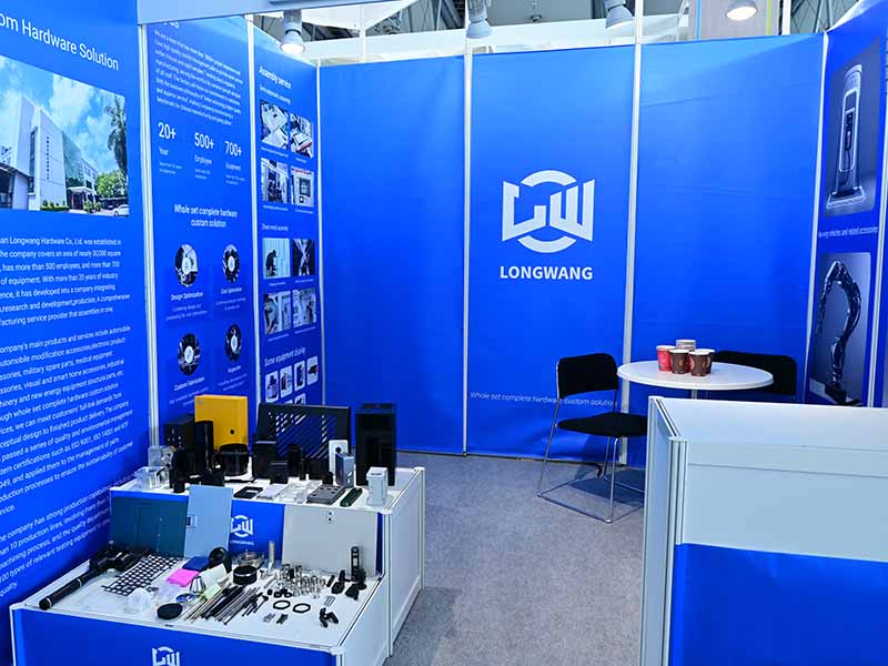 Dongguan Longwang Hardware Co., Ltd. viser frem banebrytende produksjonsløsninger på Hannover Messe 2024