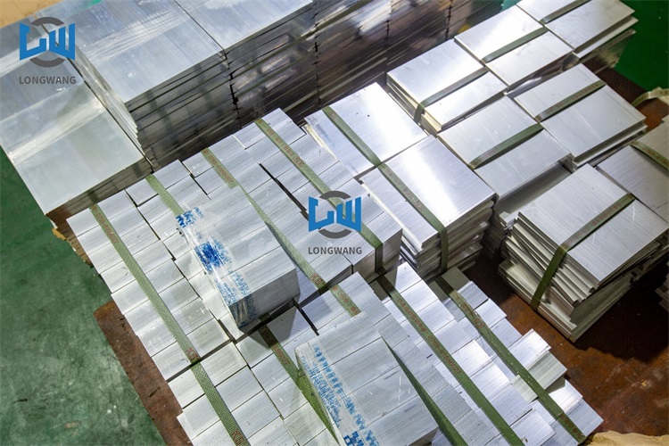 1692927280125792.jpg 1692927280125792.jpg