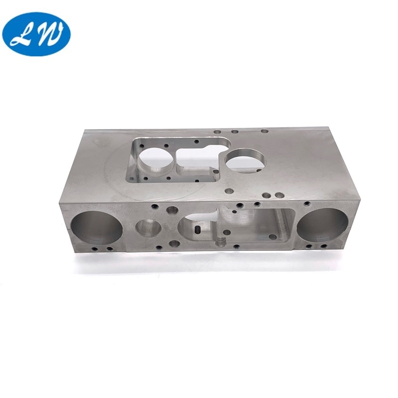 Mecanizado de acero troquelado